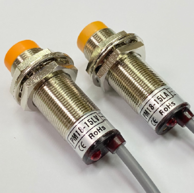 FOTEK（阳明电机）线性输出近接传感器 M18系列